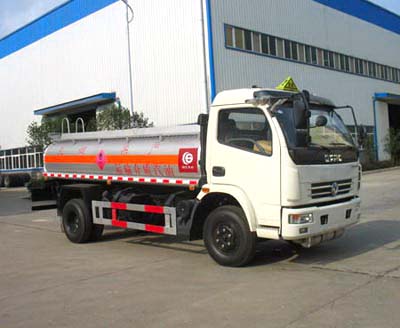东风多利卡流动加油车(油罐车)