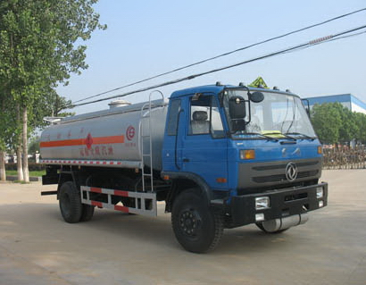 东风153单桥油罐车(运油车)