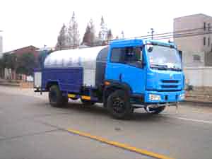 解放平头高压清洗车