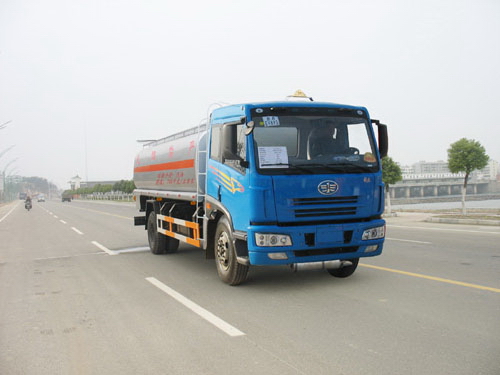 解放单桥油罐车(加油车)