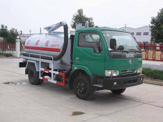 东风多利卡(轻卡)吸粪车