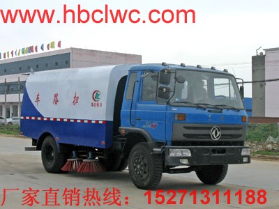 东风145型扫路车
