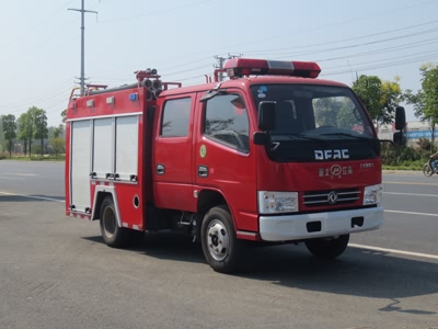 东风小型蓝牌水罐消防车